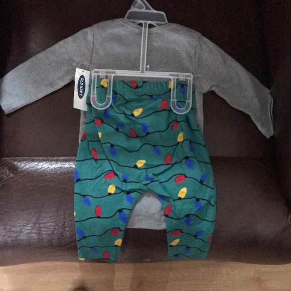 Old Navy 2-Piece Set (Onesie and Pants) Size 3-6 Months Baby Boy Feeling Bright - Picture 5 of 6